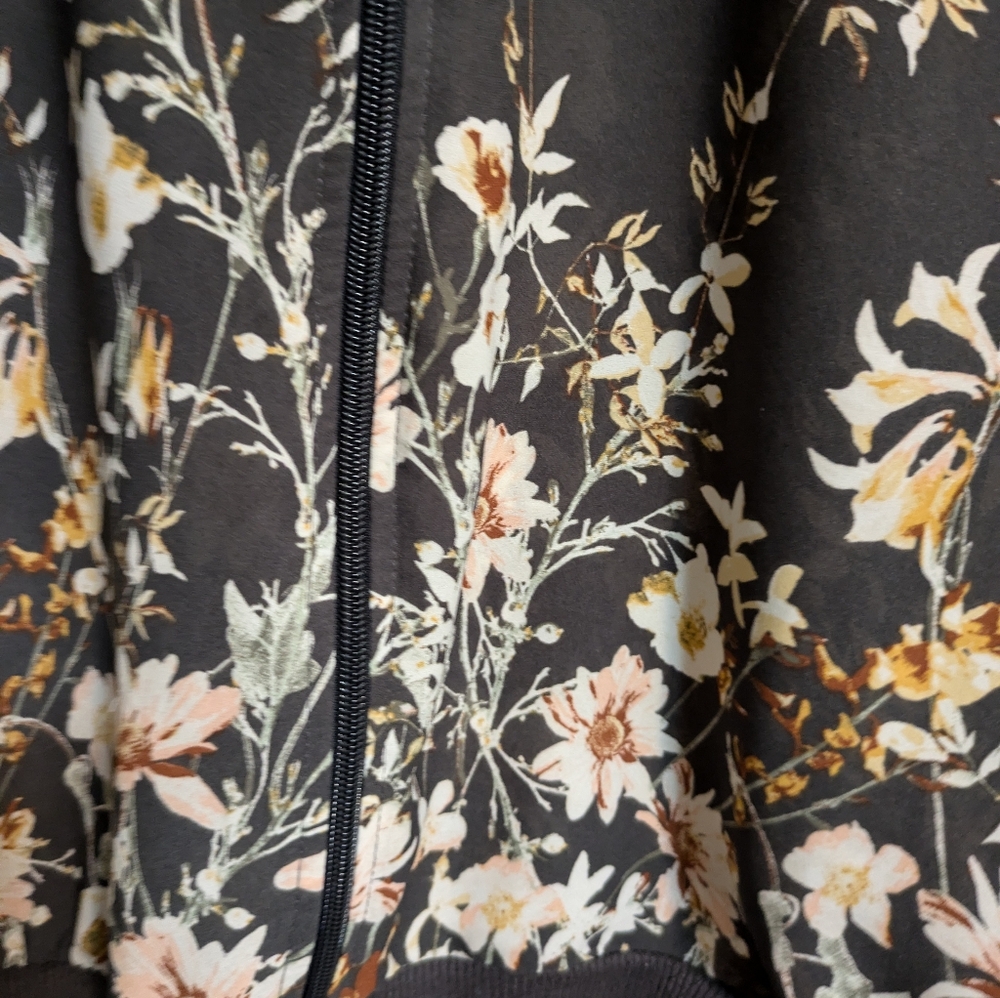 Floral light jacket - Picture 6 of 6